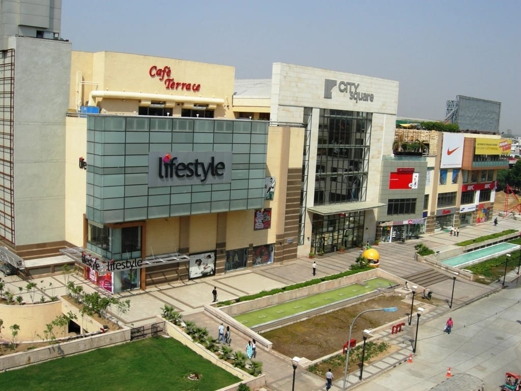 things to do in rajouri garden